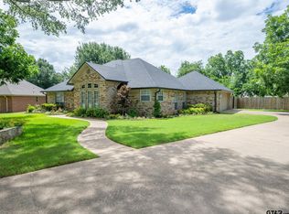 308 Briarcrest Dr, Chandler, TX 75758