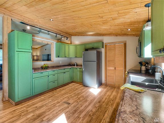 5th image of 4206 250th Street Ct E