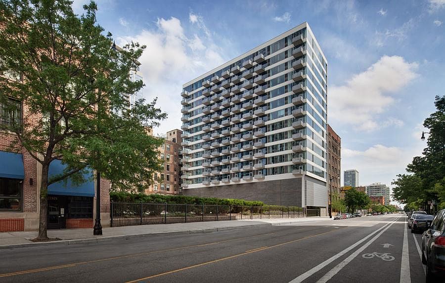 1st image of 1345 S Wabash Ave Unit 908