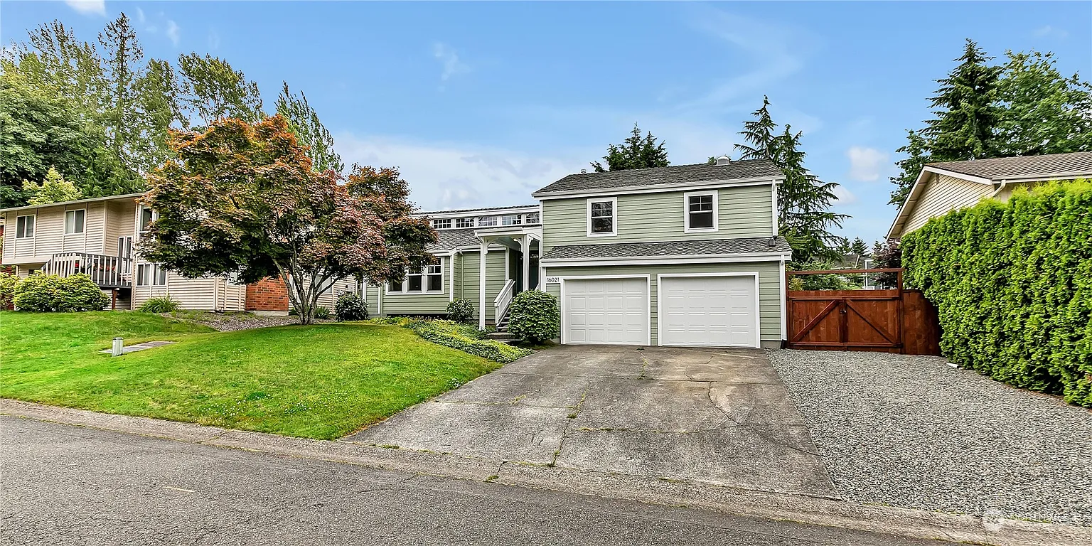 16021 SE 167th Place photo 1