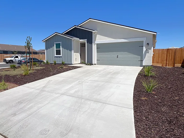 8234 March Violets Ave — Photo 3