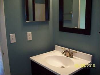 4th image of 237 SW Sterret Cir