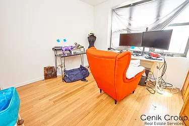 Rented by Genik Group Corp