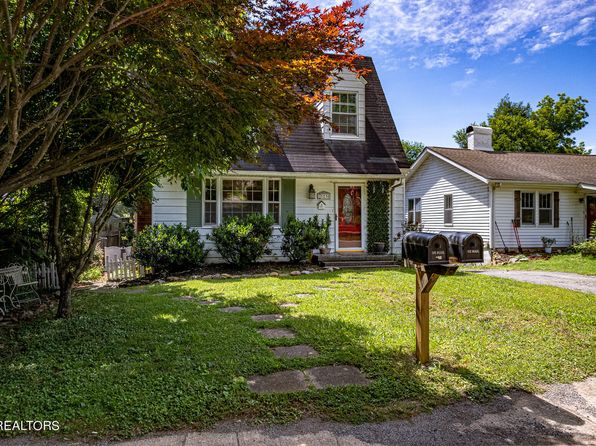 323 Lynn Ave, Athens, TN 37303