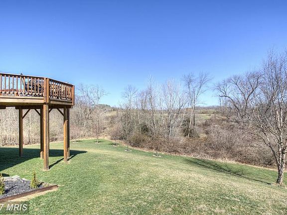3rd image of 7644 Movern Ln