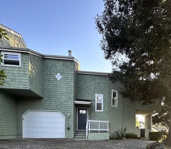 399 Sea Ridge Rd APT C, Aptos, CA, 95003