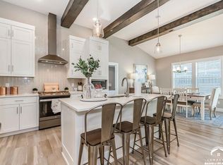 405 N Winnie Way, Lawrence, KS 66049