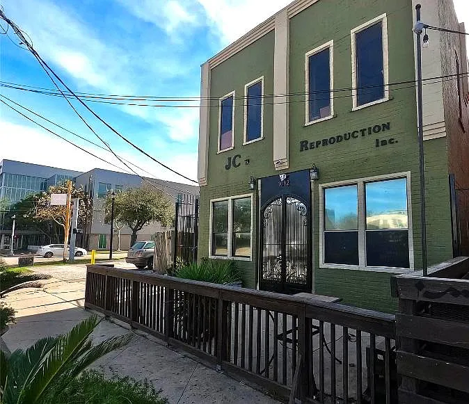 Building Photo - 1012 McGowen St #1-2-4