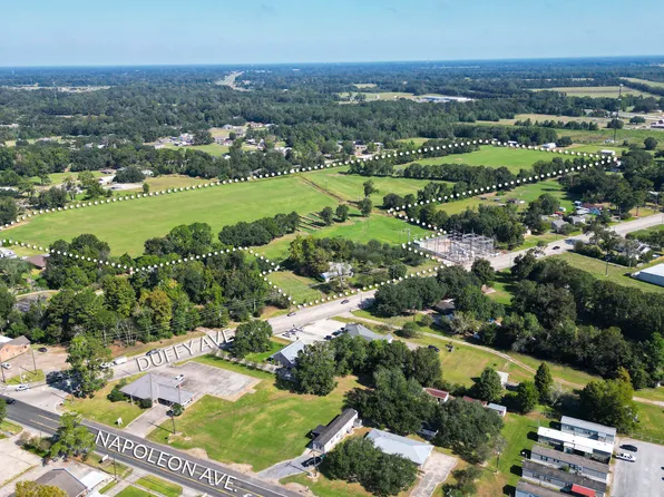 157 Duffy Ave, Sunset, LA 70584