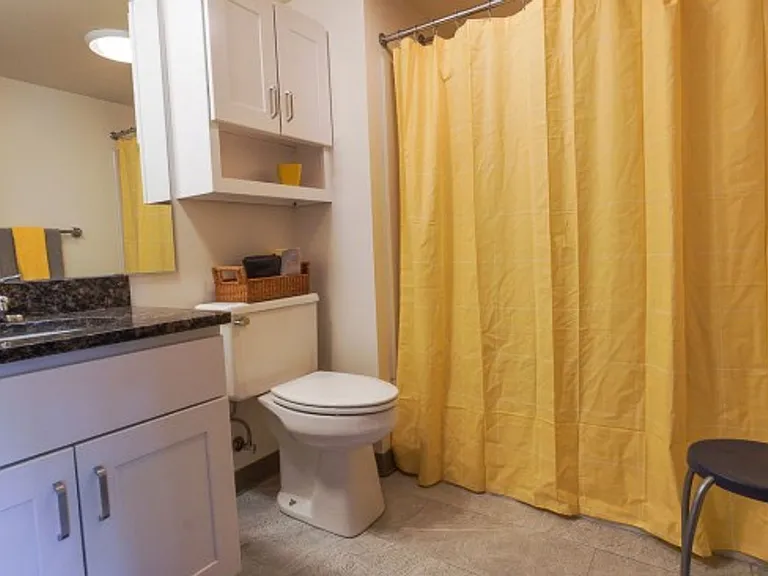 505 N Carroll St — Photo 22