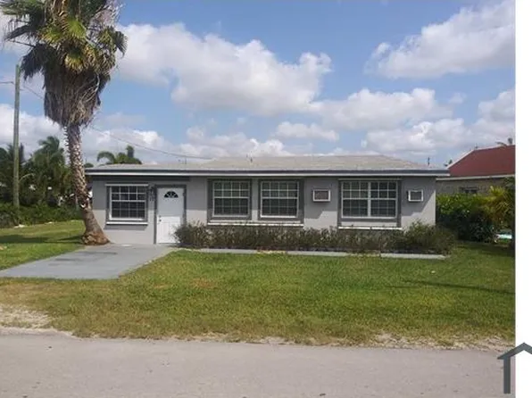 17 NE 2nd Rd #B, Homestead, FL 33030