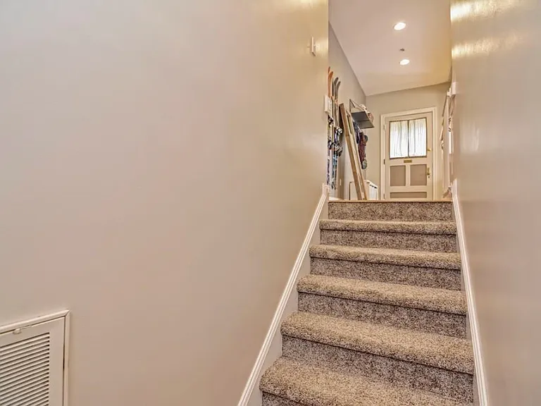 54 Dartmouth St #1 — Photo 27