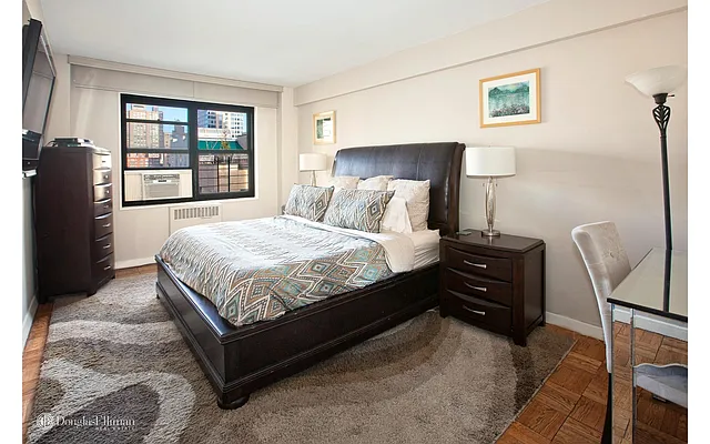 Sold by Douglas Elliman | media 4