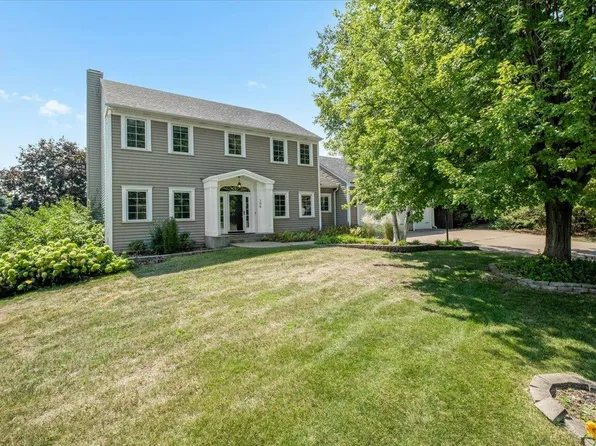 794 Interlachen Draw, Woodbury, MN 55125