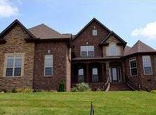 104 Avalon Bay Dr, Old Hickory, TN 37138