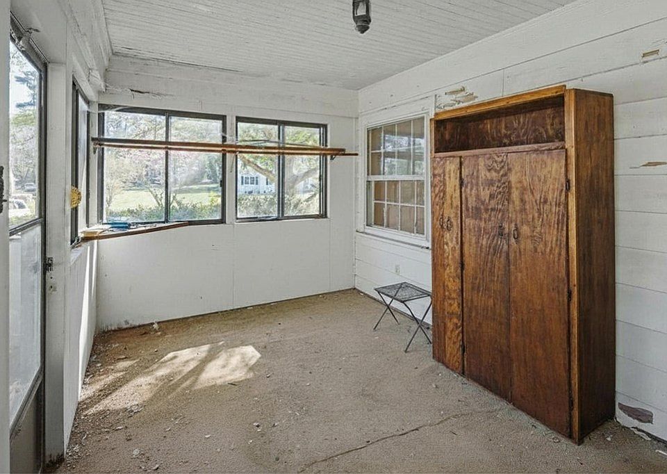 28th image of 379 Old Rock Rd