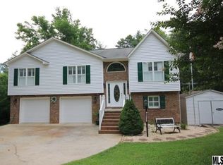 1210 Big Oak Ct, Lenoir, NC 28645