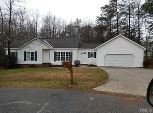 202 Oak Forest Dr, Henderson, NC 27537