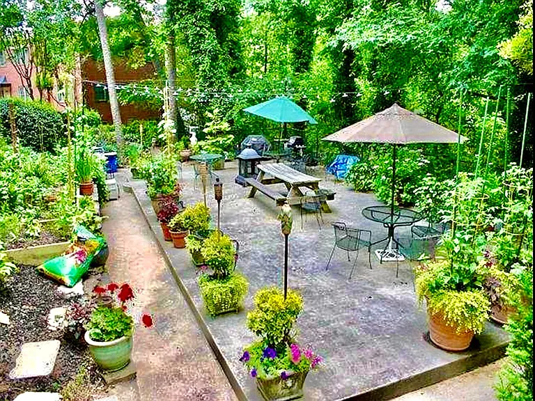 430 Lindbergh Dr NE — Photo 37