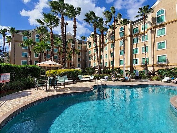 4th image of 8303 Palm Pkwy #105