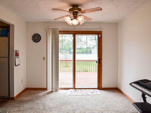3rd image of 7300 Cheryl Lane St NW