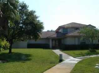 19921 NW 3rd St, Pembroke Pines, FL 33029