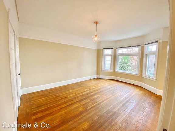 5th image of 800 Church St APT 10