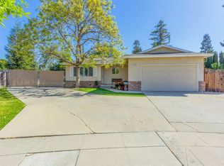 3310 W Oswego Ave, Fresno, CA 93711