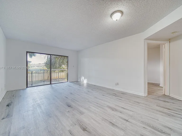 8290 Lake Dr #236 — Photo 1