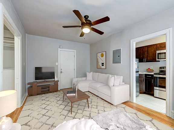 3rd image of 4605 Chester Ave APT A201