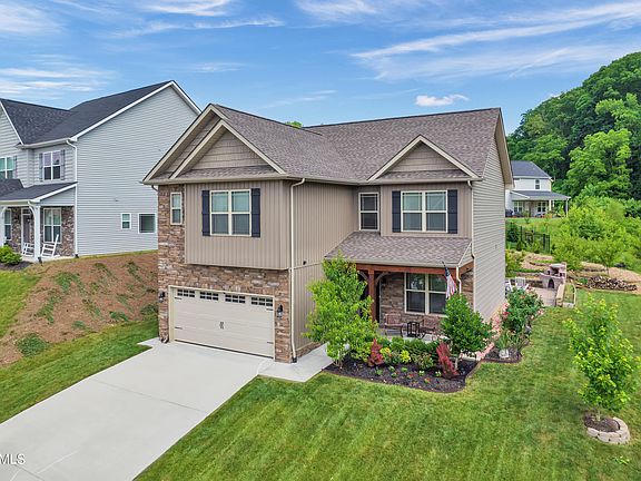 2nd image of 9416 Island Creek Ln