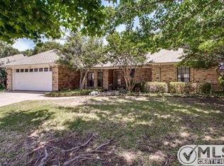 7924 Hunter Ln, North richland hills, TX 76182