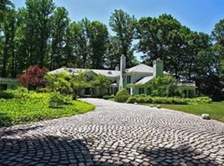 7790 Old Mill Rd, Gates Mills, OH 44040