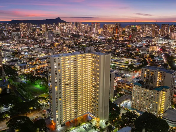 1212 Punahou St APT 3508, Honolulu, HI 96826