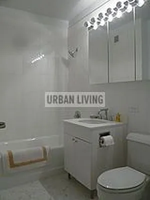 Rented by Urban Living | media 36