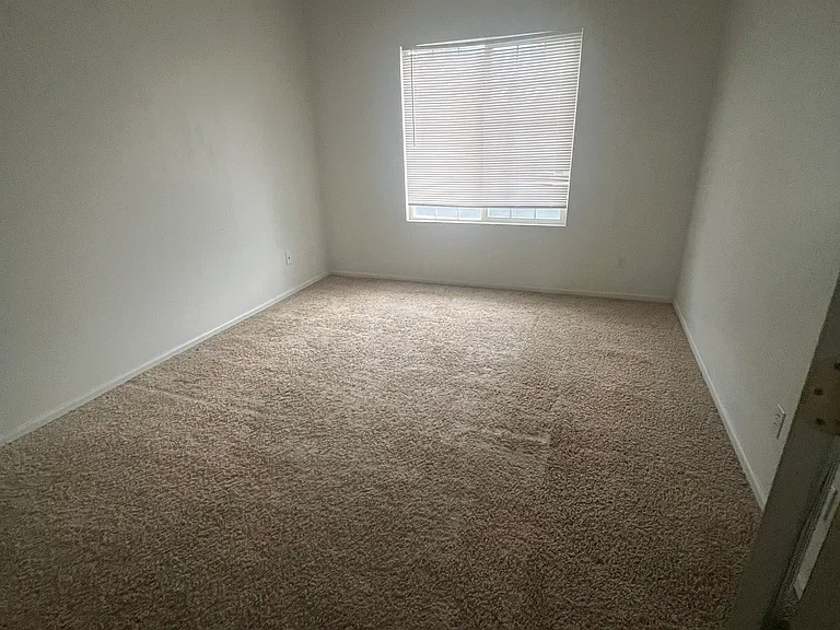 18521 E Harvard Dr — Photo 13