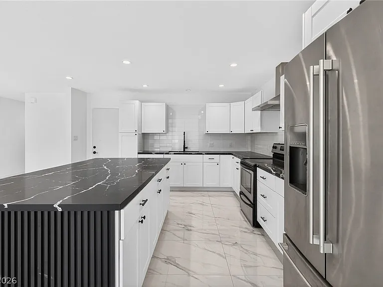 4578 Churchfield Cir — Photo 18