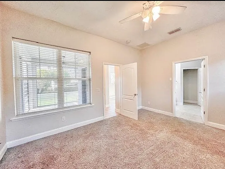 13836 Sachs Ave — Photo 13