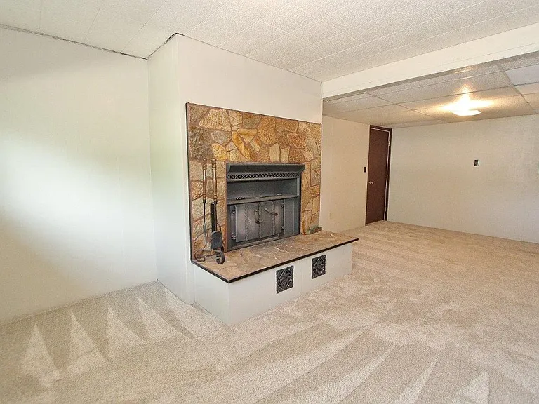 102 View Cir — Photo 17