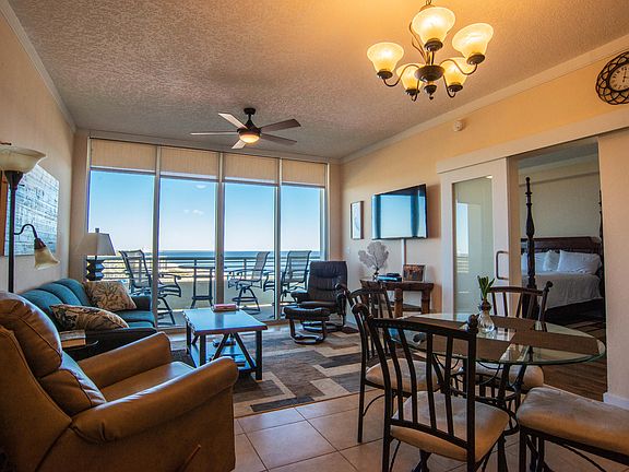 5th image of 2060 Beach Blvd