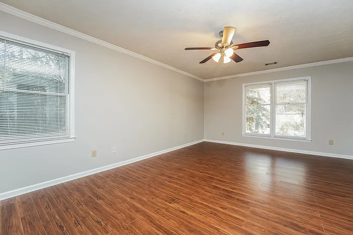 629 Tahoe Cir SE — Photo 10