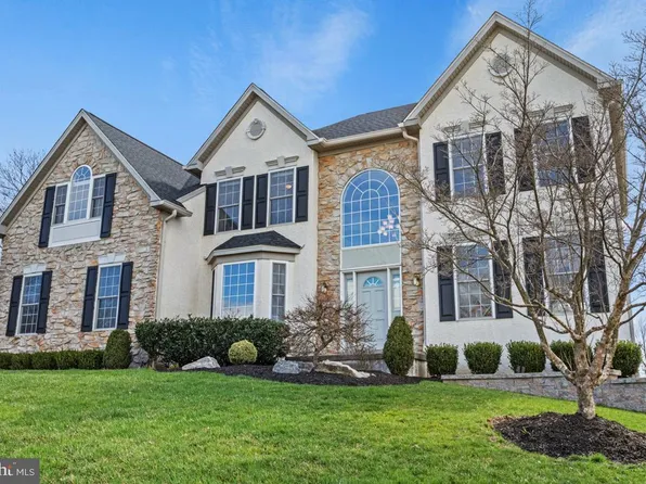 2542 Stony Creek Rd, Lansdale, PA 19446