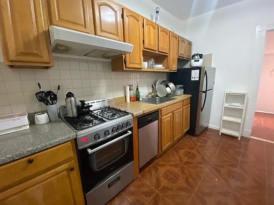 Rented by Keller Williams NYC | media 13