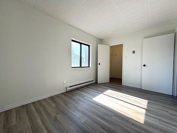 3rd image of 204 Michigan Ave #0