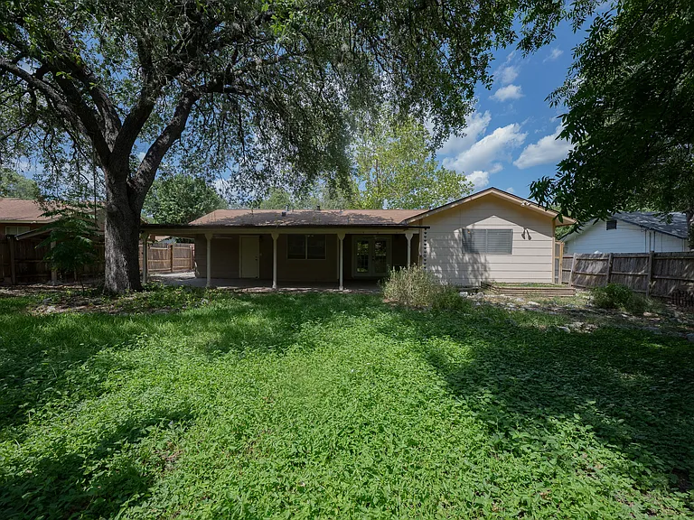 6614 Peachtree Dr — Photo 33