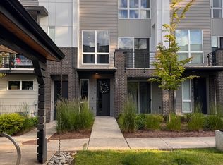 12466 NE 10th Ln, Bellevue, WA 98005