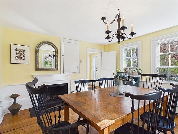 3rd image of 61 Canton St