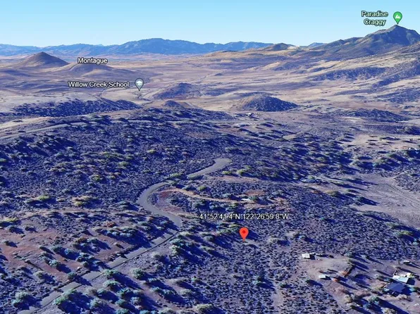 Pidgeon St, Hornbrook, CA 96044