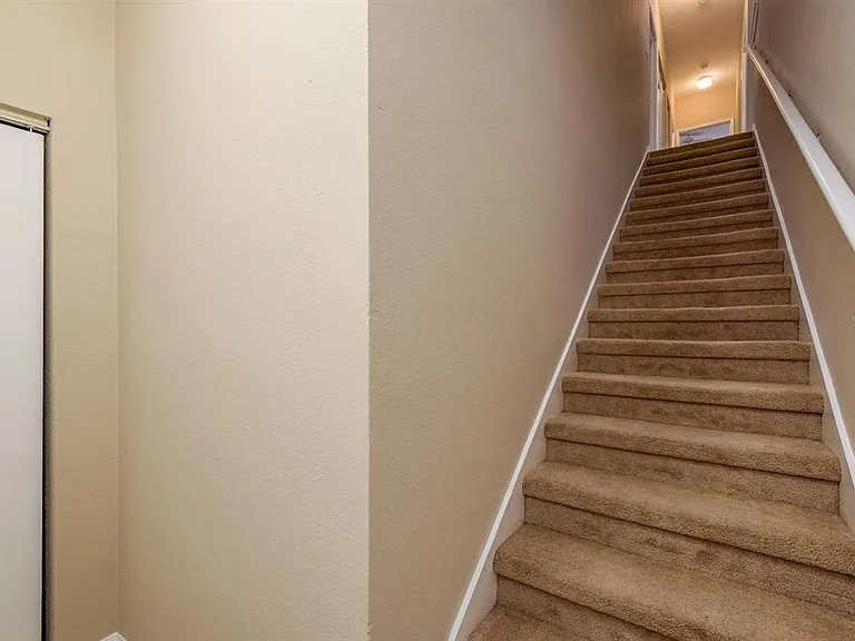 2107 Portofino Pl #30-3025 — Photo 8