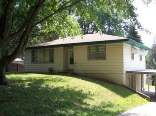 612 Van Brunt Ave, Saint Joseph, MO 64505